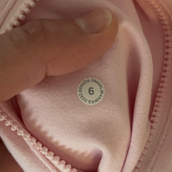 NWT Lululemon Define Jacket in Strawberry Milkshake sz6 - Picture 8 of 9